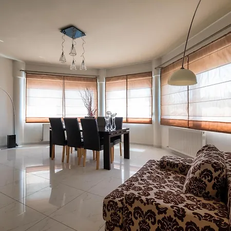 Villa Mira Elite