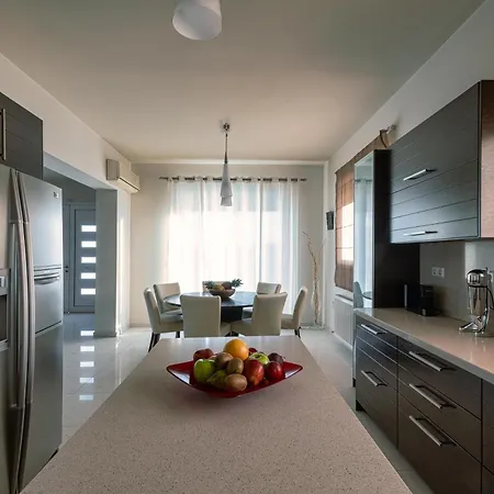 Mira Elite Villa Kalithiész