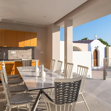 Mira Villa Willa Kalithies