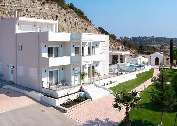 Mira Villa Kalithies